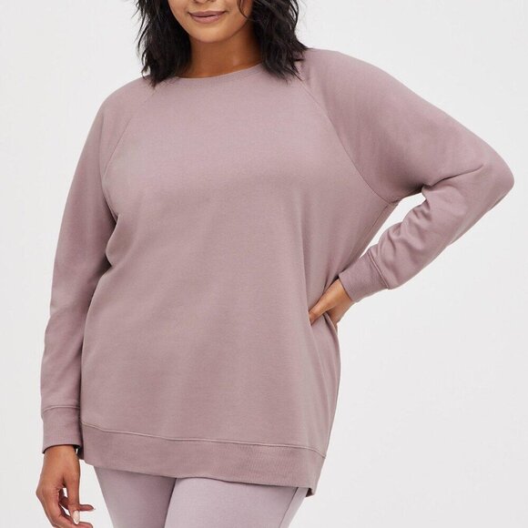Torrid Classic Fit Ultra Soft Fleece Crew Neck Raglan Sweatshirt 2x - Picture 1 of 9